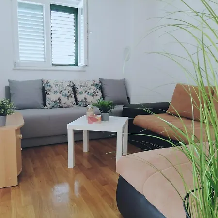 Διαμέρισμα Apartment Makarska