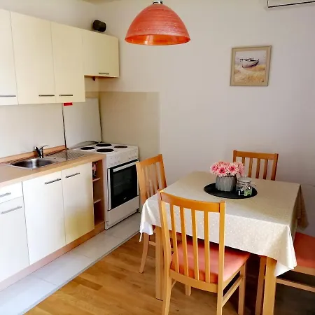 Apartment Makarska * Μακάρσκα